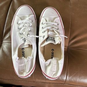 Cute white converse!